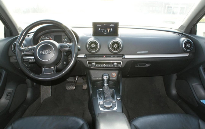 Audi A3 cena 61900 przebieg: 189000, rok produkcji 2015 z Góra małe 254